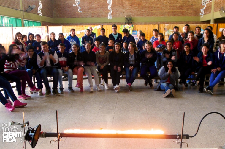 Viernes a pura magia en las escuelas santafesinas Viernes a pura magia en las escuelas santafesinas