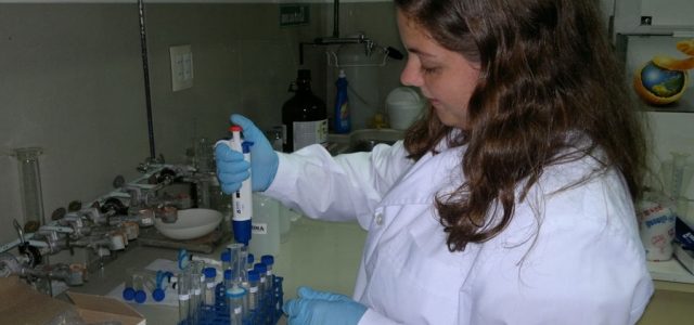 (Español) Premian una investigación en Química de la UNL